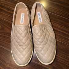 Women  s Steve Madden Black Ecentrcq Quilted Slip On Shoes Sneakers Size 9 Tan