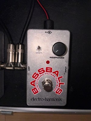 electro-harmonix BASSBALLS Bass Effektpedal