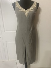 Carolina Herrera Women's Sleeveless Gray Dress Size 4