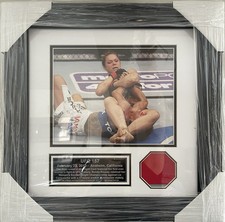 Ronda Rousey MMA Cards and Autographed Memorabilia Guide 28