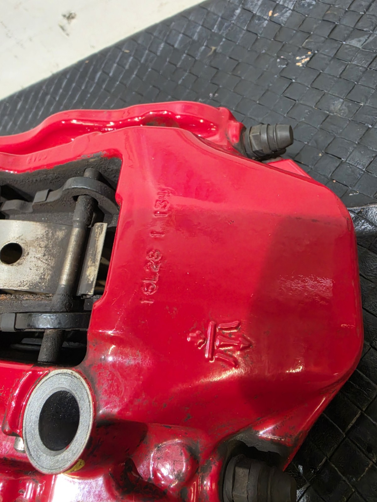 Maserati Ghibli 2014-2017 FRONT+RIGHT Brake caliper