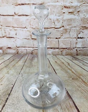 vtg clear glass decanter w glass stopper cut glass 11.5"H