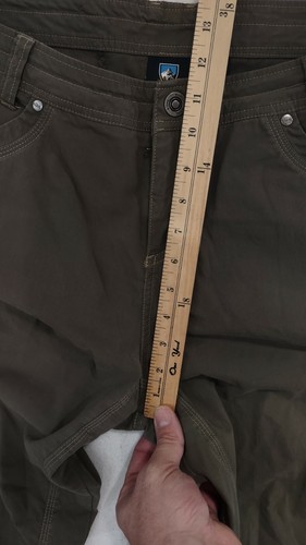 Kuhl Women 14R Straight Leg Cargo Pants Snap Convert Hiking 35x31 Gorpcore Olive - Picture 7 of 10