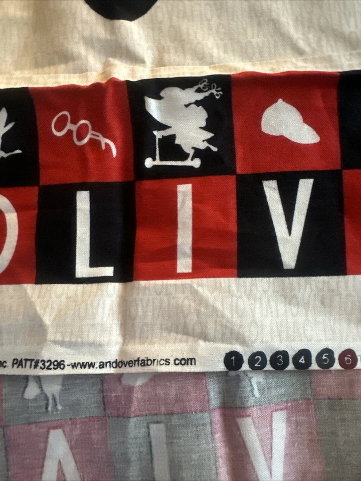 Olivia The Pig Dreams Big Fabric Panel Cuts Andover Ian Falconer 2006 Patt 3296 - Image 4 of 4