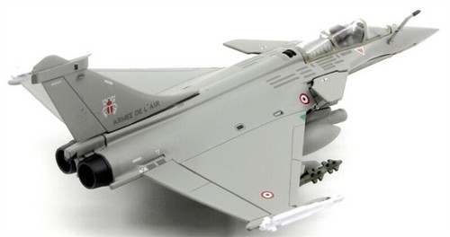 Avión preconstruido para FLOZ Fuerza Aérea Francesa Rafale C Fighter Libia 1/100 modelo - Imagen 2 de 8