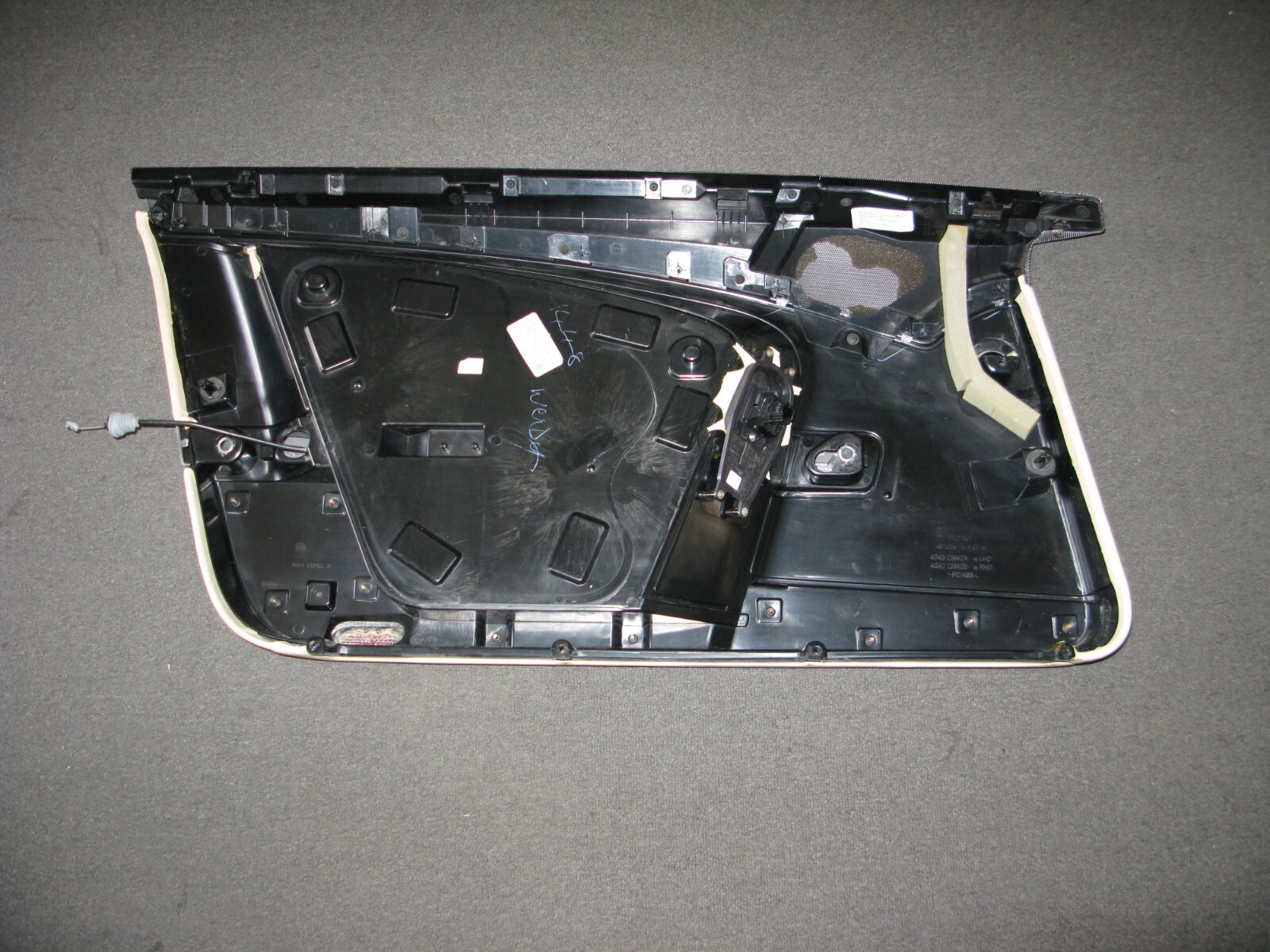 Aston Martin DB9 Right Door Panel 4G4323936ACW