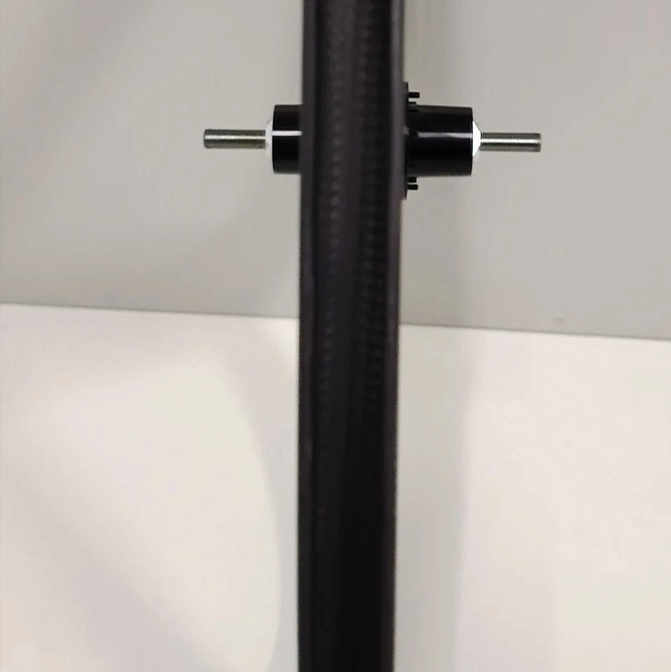 700C 5 Spokes 20*55mm Disc/Rim Brake Carbon Fiber Wheelset for Road / Track Bike - Image 4 of 4