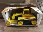 TONKA MIGHTY POWER TREADS # 3908 1990 NEW WITH BOX STEEL AND PLASTIC