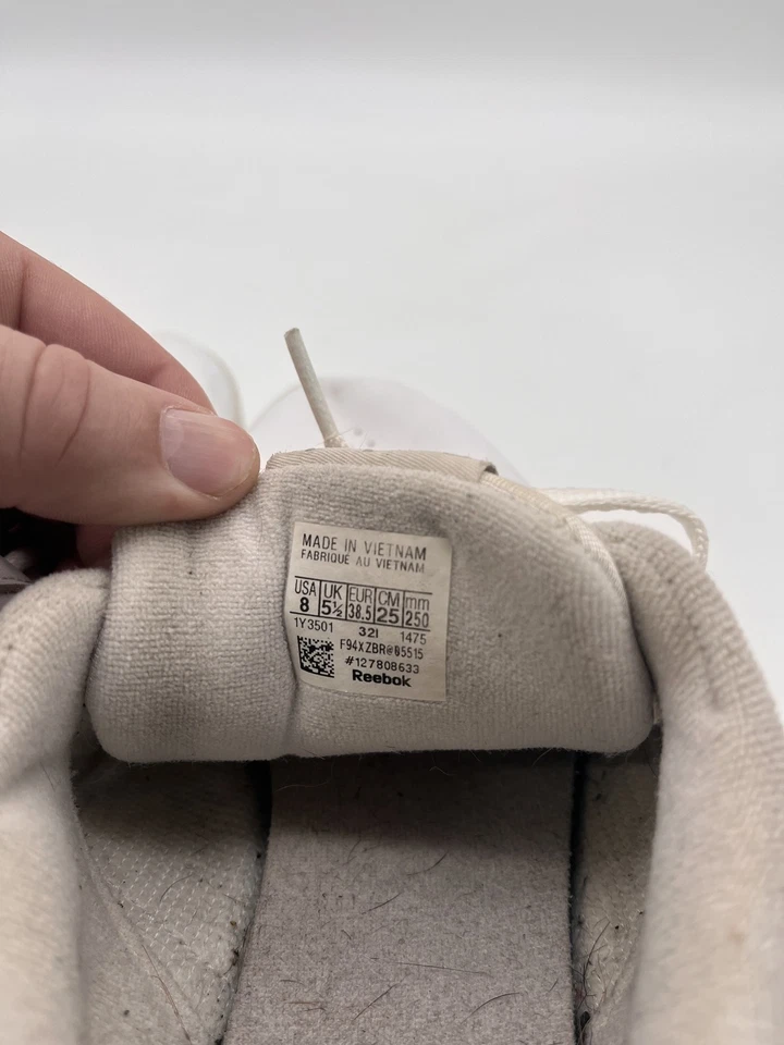 Zapatos deportivos Reebok Freestyle Hi para mujer de cuero blanco con cordones talla 8 Foto 4 de 4