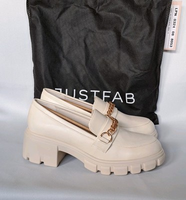 JustFab Leli Chain Loafers Birch Cream Faux Leather Casual Chunky Size 10 NEW