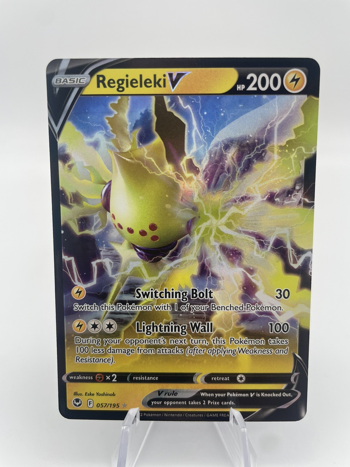 Regieleki V 057/195 Ultra Rare Pokémon Silver Tempest NM