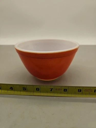 Vintage PYREX 401 FLAMEGLO Burnt Orange Ombre Mixing Bowl 1 1/2 PT Made in USA