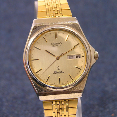 Vintage 80s SEIKO SILVERWAVE 5933-7030 Kanji Day/Date [New Battery] - JDM Import