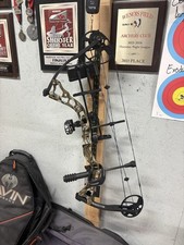 Diamond Infinite Edge Pro Legacy Right Hand Bow Package Bottom Lands Camo