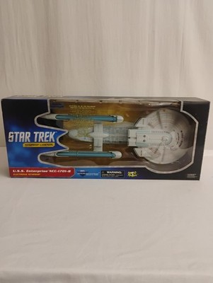 STAR TREK: NCC 1701-B, USS ENTERPRISE-B (BATTLE DAMAGED), DIAMOND SELECT / AA
