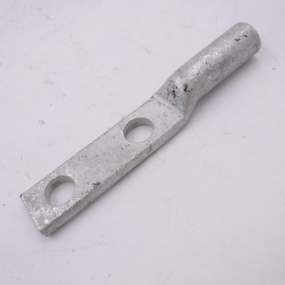 Burndy YCA262N 2/0 2-Hole Copper Compression Lug 1/2'' Stud 1-3/4'' Spacing