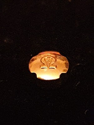 Omega Krone NAYADE NAYAD MERCEDES GOLD 750 Breite 5,38 mm Höhe 3,06 mm.