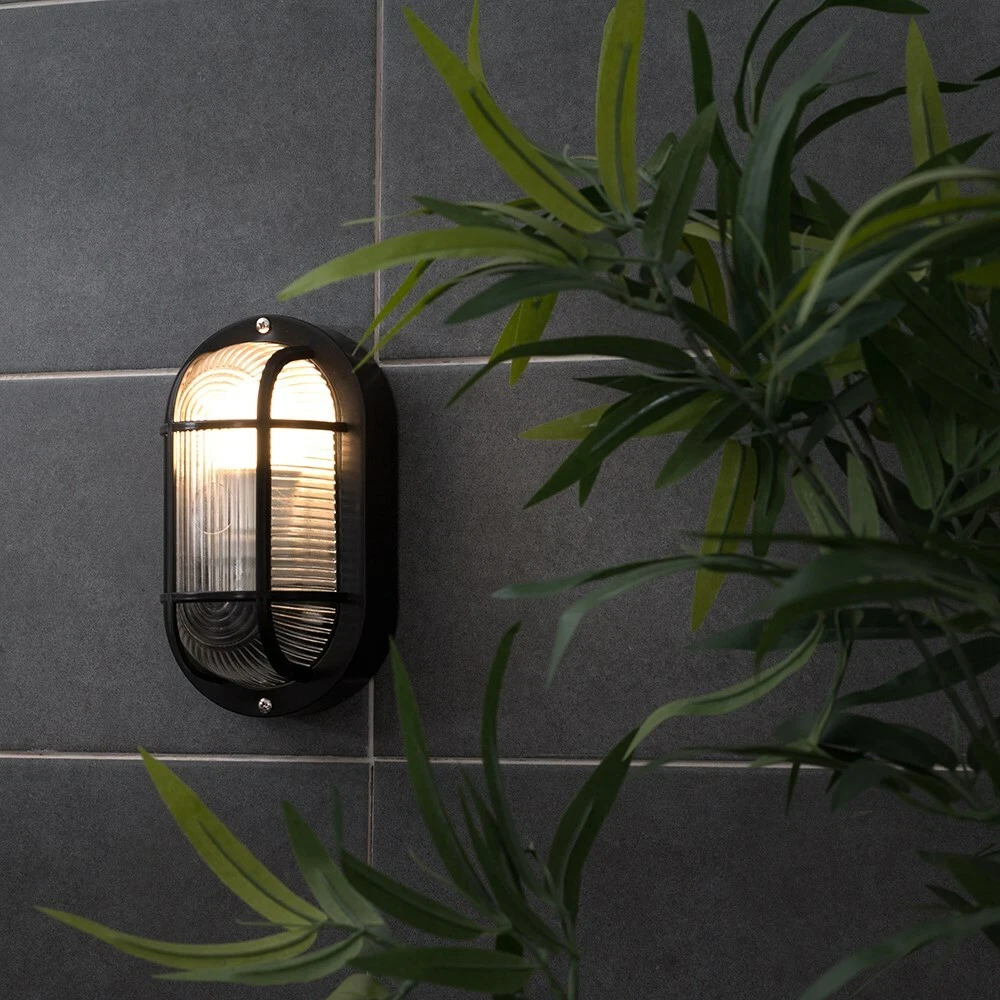 Modern Outdoor Garden Security Bulkhead Wall Light IP44 Rated LED Bulb Lighting  - Picture 8 of 15