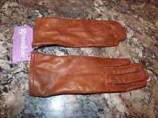 New Vintage Grandoe ladies gloves Carmel Color with tags