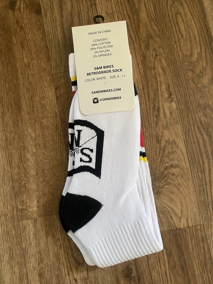 CALCETINES S&M BMX RETRÓGRADO BLANCO NEGRO ESCUDO Foto 4 de 4