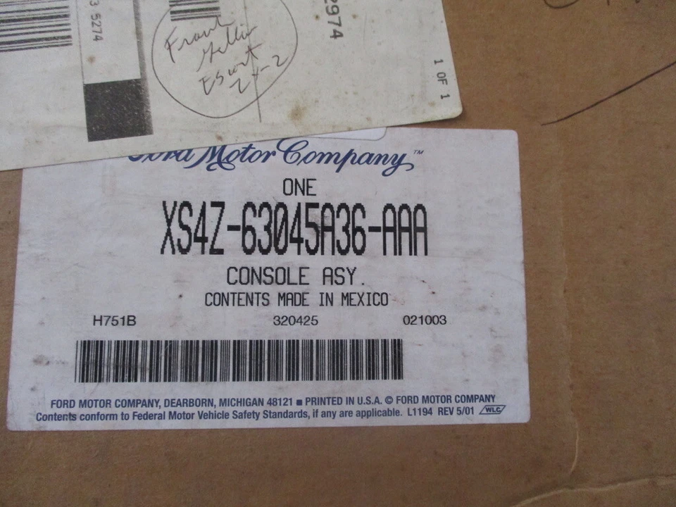 Consola de piso central delantera gris Ford Escort 1999-2003 como nueva de lote original Foto 4 de 4