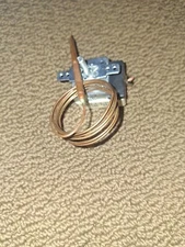 BRAND NEW ----Bki Thermostat T0095 for BKI hot cases - 120/250V 450 Deg