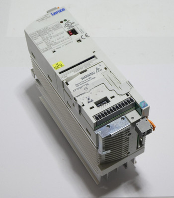 Lenze 8200 vector Frequenzumrichter E82EV551_2C200, 230V 0,55kW
