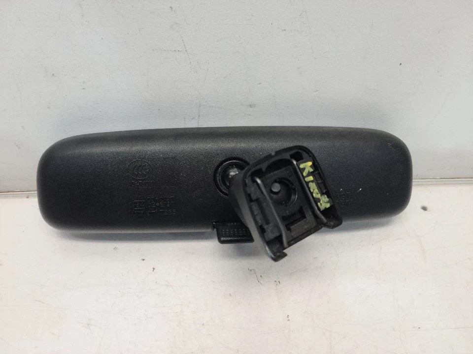 2006-12 Toyota Yaris (Sedan) Interior Rear View Miror - Manual Dim - Image 2 of 4