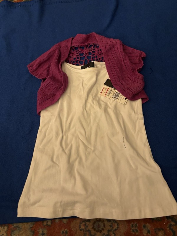 BCX girl Cropped Short Sleeve Berry Sweater with White Tank Top -- Size L