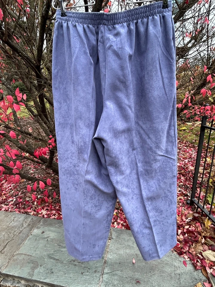 Vtg Women's Lavender Microsuedes Pants Size Petite Large - Image 2 of 4