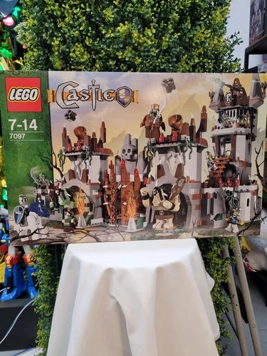 LEGO Trolls' Mountain Fortress Set (Item #7097) - Sealed Box