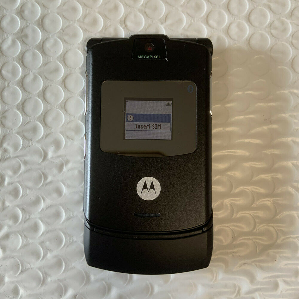 レア！海外版 MOTOROLA モトローラ RAZR V3 SIMフリー 黒 Motorola RAZR V3 - Black ( Unlocked ) International Flip