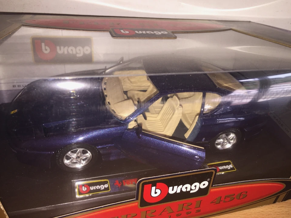Bburago Burago 1:25 FERRARI 456 GT 1992 BLU in Metallo MIB - Immagine 2 di 3
