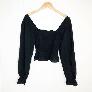 black peasant crop top