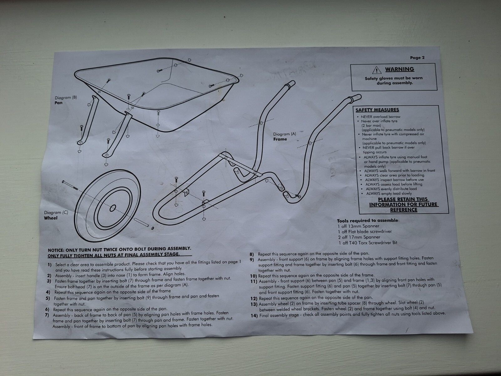 Walsall Wheelbarrows 85L Heavy Duty Builders Barrow Black Only 6 Months Old. 5036610001811