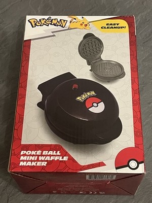 Pokemon Waffeleisen Pokeball NEU Mini Waffle Maker