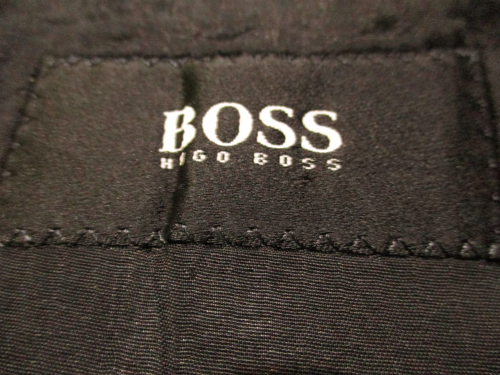Hugo Boss Rossellini Movie Mens Black Stripe 3 Btn Wool Suit 40R thumbnail 5