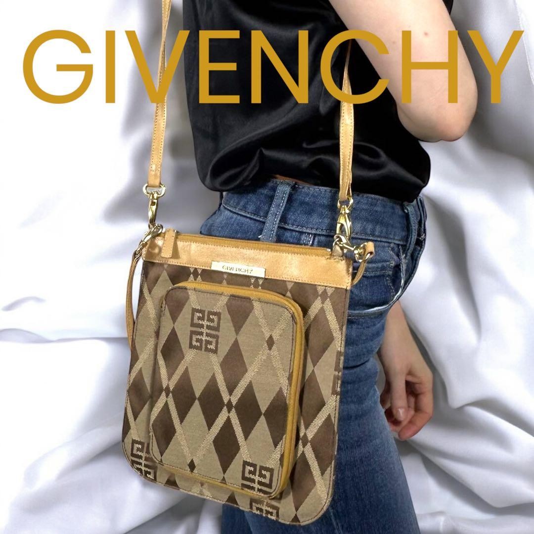 GIVENCHY Diamond pattern shoulder smartphone bag - image 16