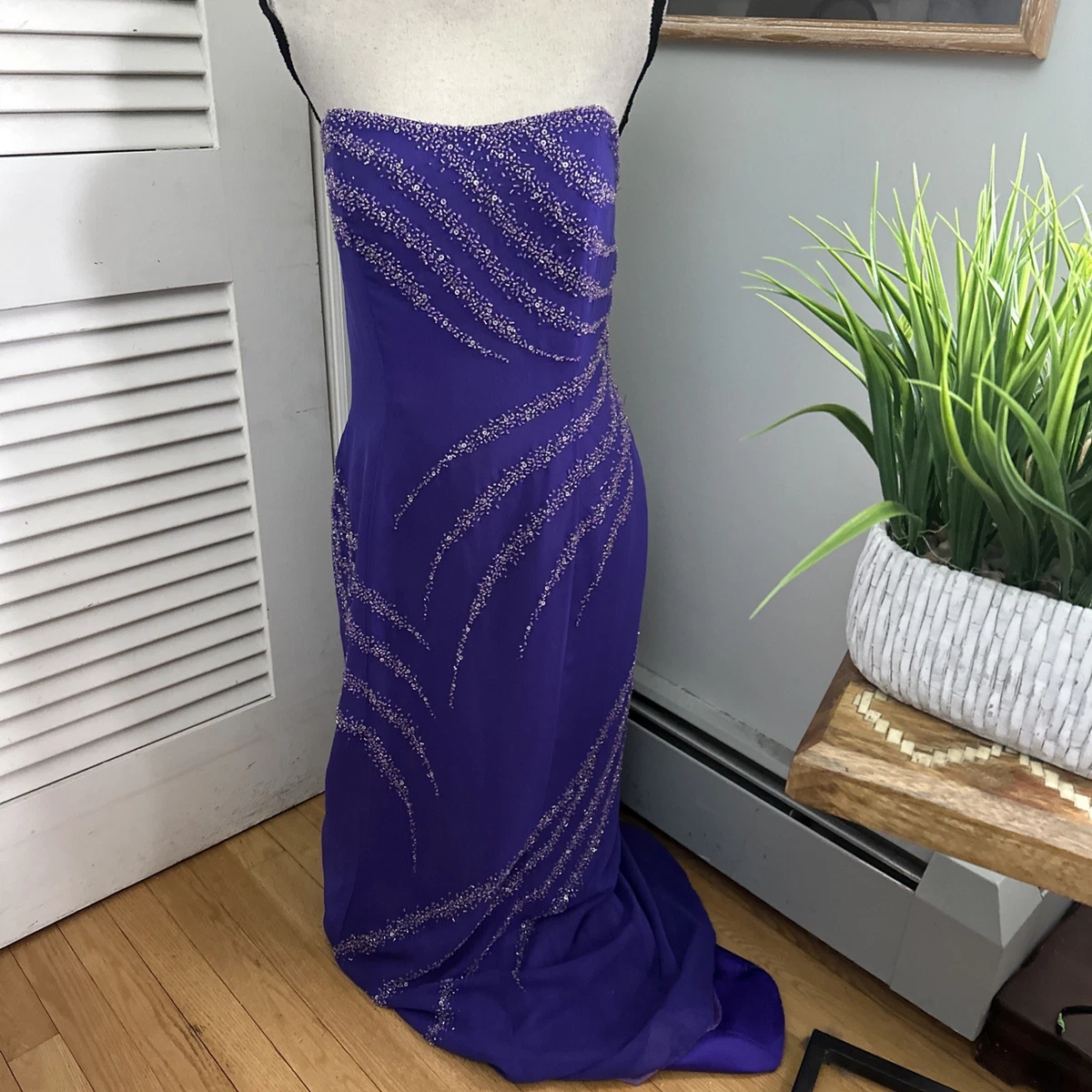 nadine formal dresses Rent Nadine Merabi Stella Gown (White)- RRP $885 – Dress for a Night main image 1