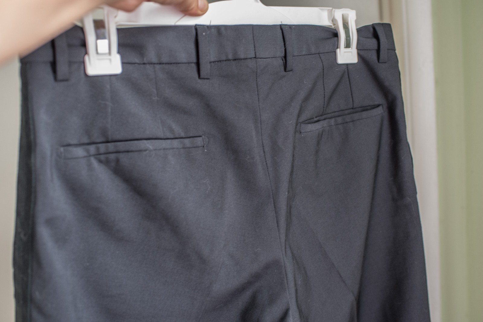 David Naman men black solid wool/polyester skinny… - image 9