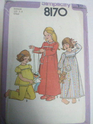 Nightgown Robe Pajamas Girls M 3 4 Simplicity 8170 Sewing Pattern VTG UC Sleep