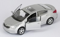 Blitz Versand Kia K3 Silber / Silver Welly Modell Auto 1:34 Neu & Ovp