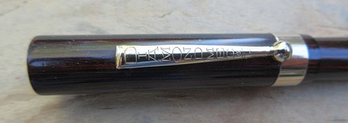 Vintage Diamond Medal Fountain Pen - FINE 14k nib - Picture 4 of 11