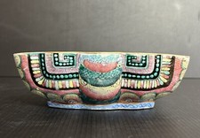 Antique/VTG Chinese Famille Rose Porcelain Footed Bowl Butterfly Shape Decor
