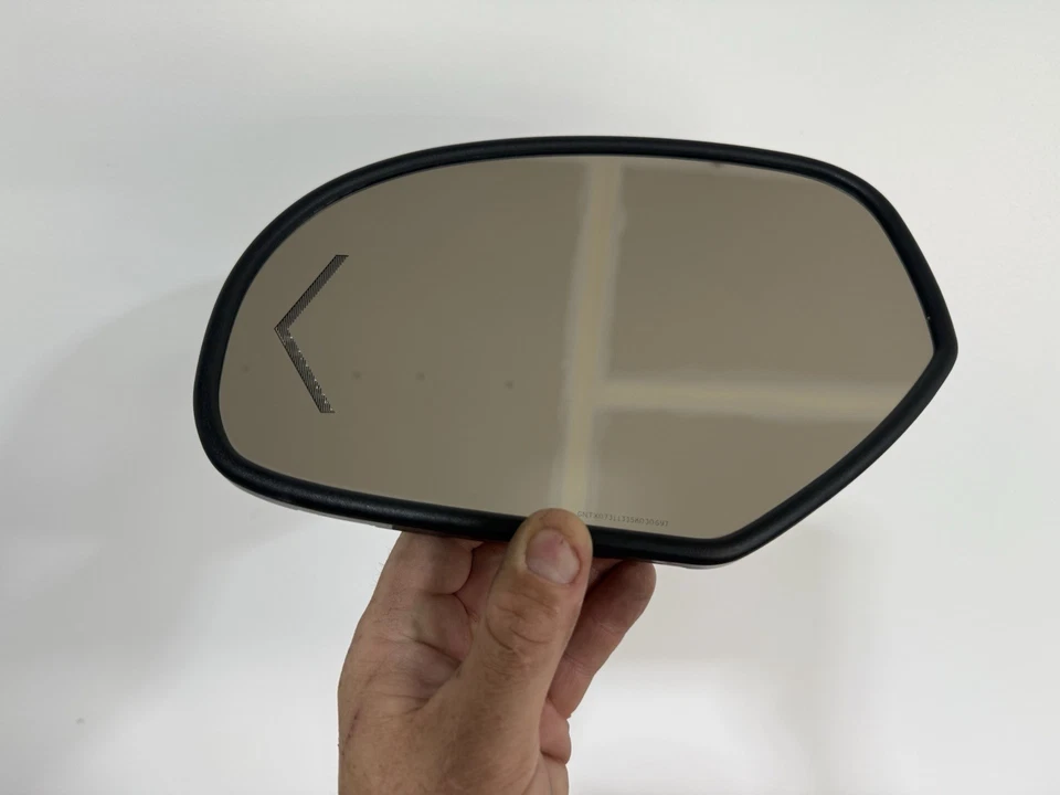 09-14 CHEVY TAHOE SUBURBAN YUKON ESCALADE DRIVER TURN SIGNAL MIRROR GLASS OEM - Image 2 of 4
