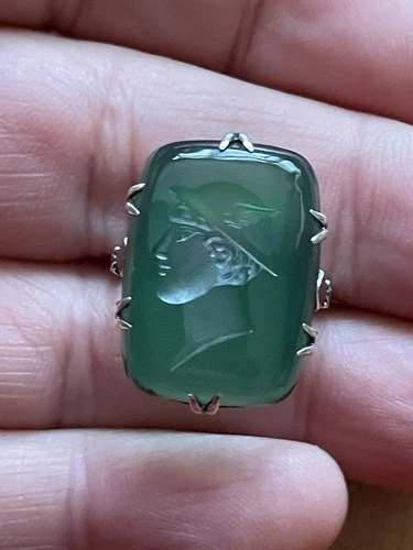 Lovely Antique Edwardian natural Agate Cameo Silver Signet Ring