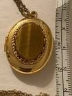 Vintage 12 KT Gold Filled Locket and Screw Back Earrings Set — photo 3