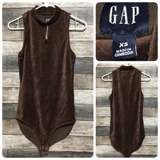 GAP Velvet Velour Stretch Mock Neck Bodysuit Women  s XS Brown Sleeveless