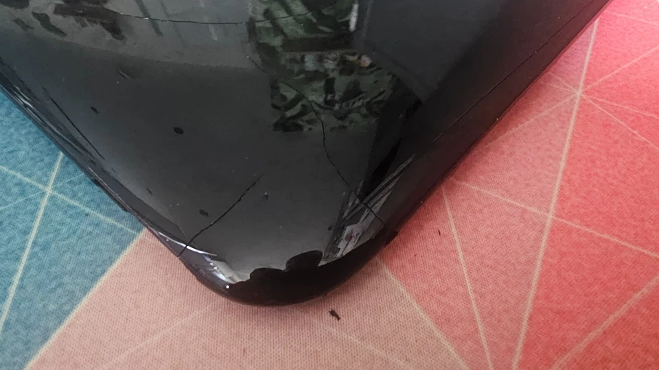 HP Touchpad Tablet, battery is dead but otherwise everything else works well - Image 4 of 4