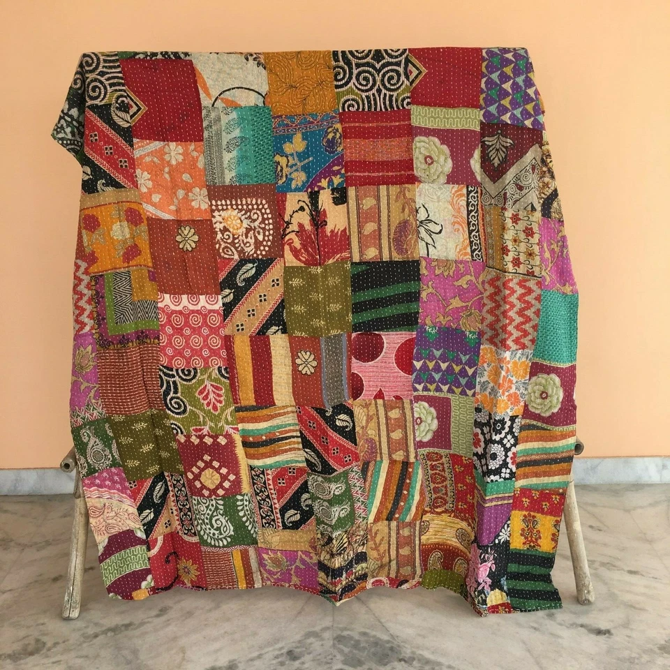 Vintage Patchwork Kantha Bedspread Indian Handmade Quilt Throw Cotton Blanket - Image 2 of 4